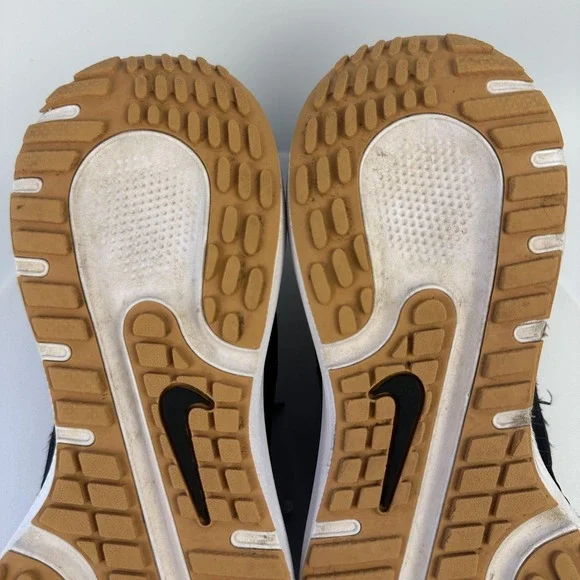 Nike React Escape Run Shoes Womens Size 7.5 Running Sneakers CV3817-002 - Picture 11 of 12